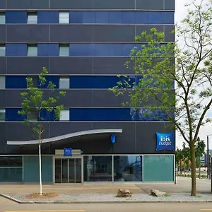 Ibis Budget West Hotel