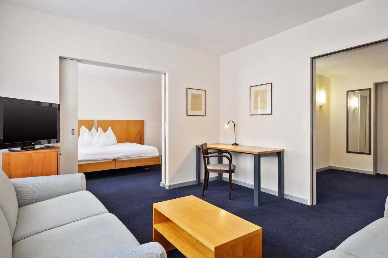 Hotel Merian Am Rhein Bazylea